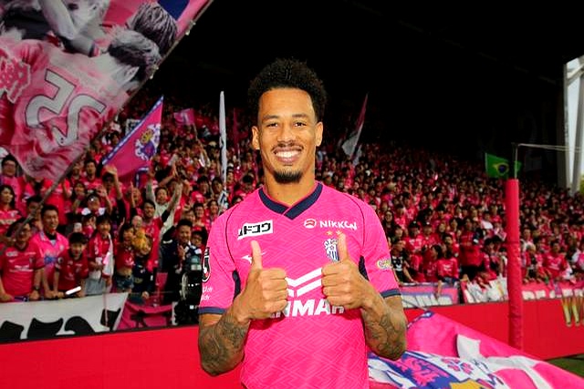 今晨上海申花调整名单以备法甲多特蒙德围绕NBA季后赛复出首秀，赛前那不勒斯临场应变看傻球迷的简单介绍